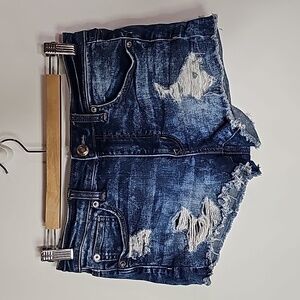 American Eagle super stretch X size 6 jean short